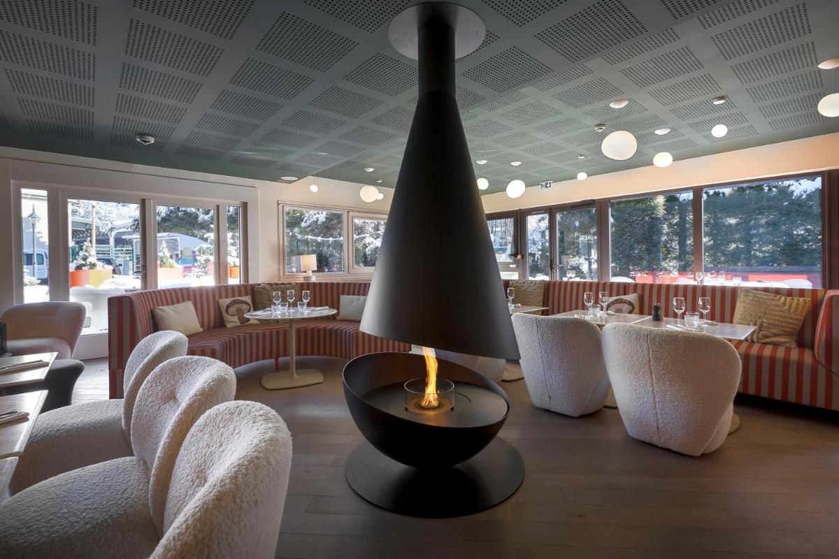 Coin salon dans l'établissement Lykke Hôtel & Spa Chamonix - ex Mercure