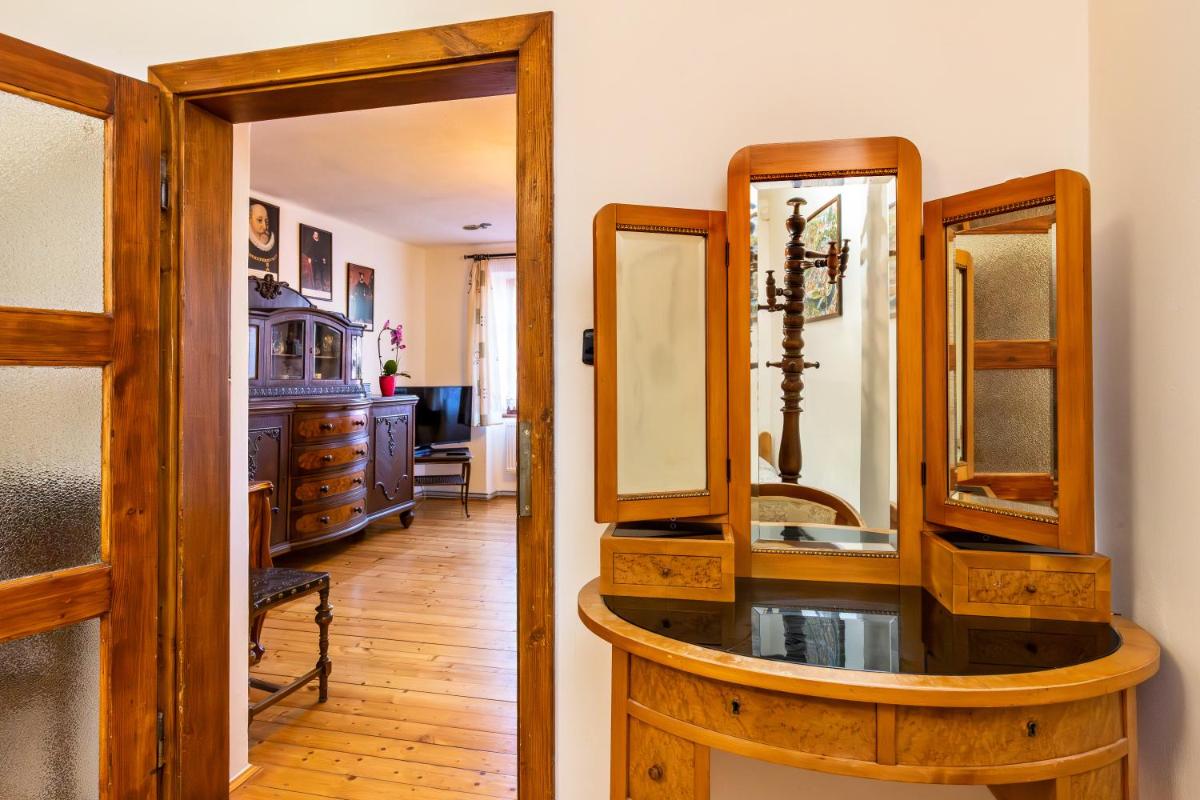 Pension Nostalgie - Housity