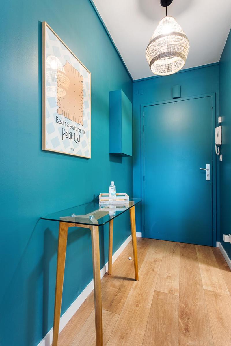 Joli studio - Parking Privé - WIFI Très Haut Débit - Au calme - Housity