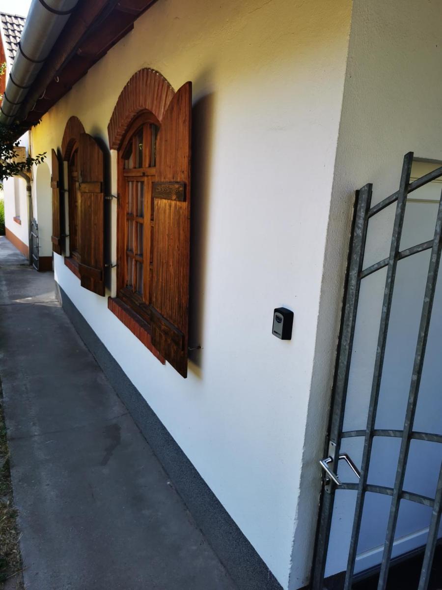 Pintes 38 A - Housity