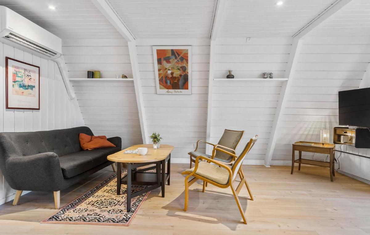Two-Bedroom Apartment In Knebel - Housity