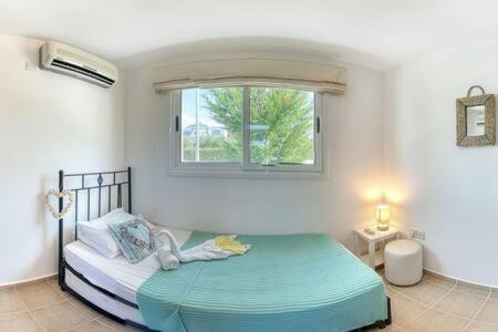 Joya Cyprus Seashore Garden Apartment - Housity