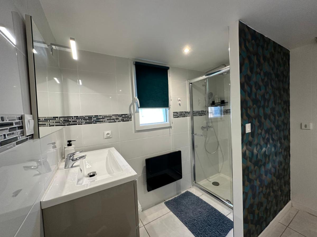 T&A Lodge AVEC SPA JACUZZI à 11km de la plage - Housity