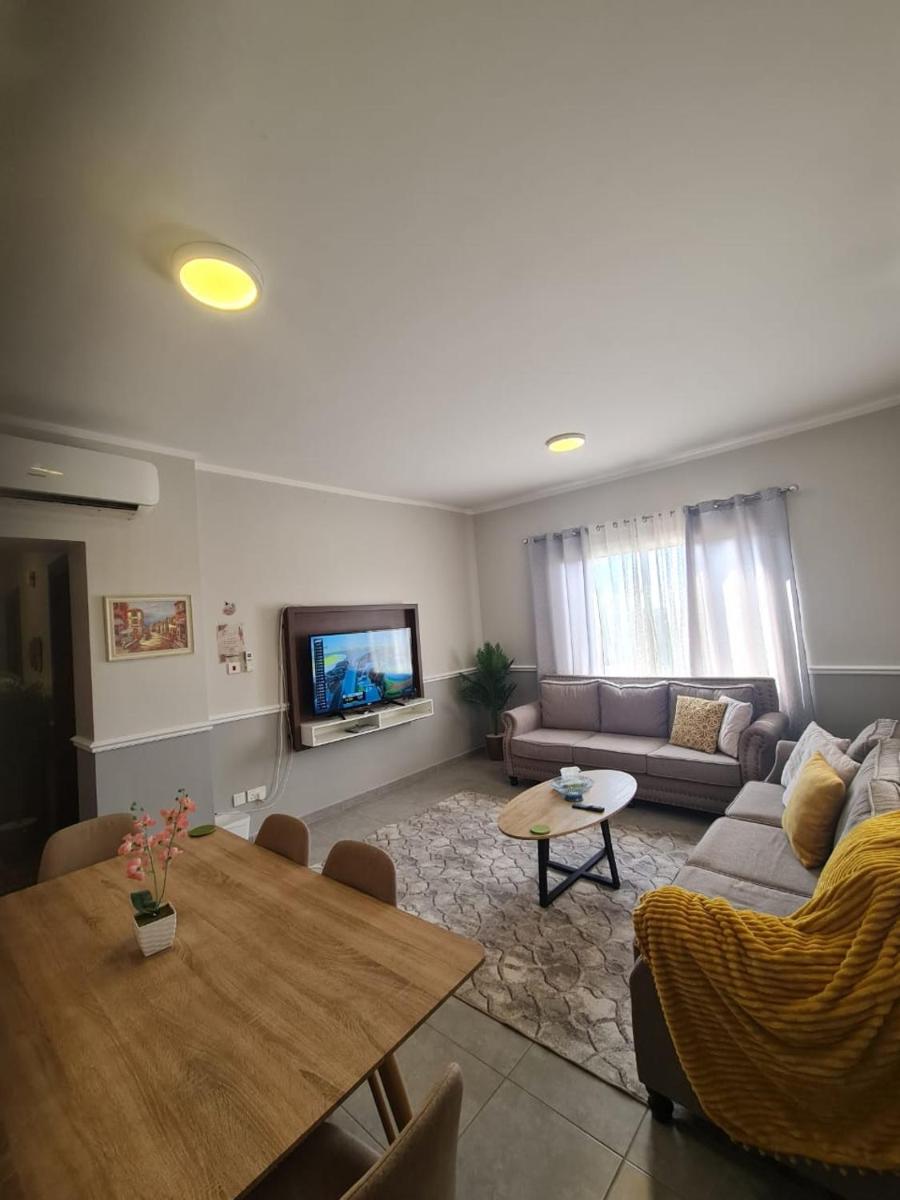Grandeur Sunrise Apartments - Housity