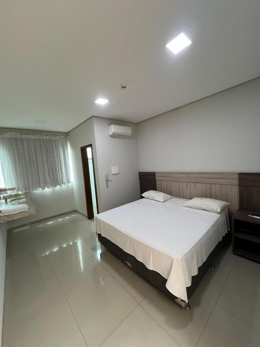 Hotel PetroShop - Housity