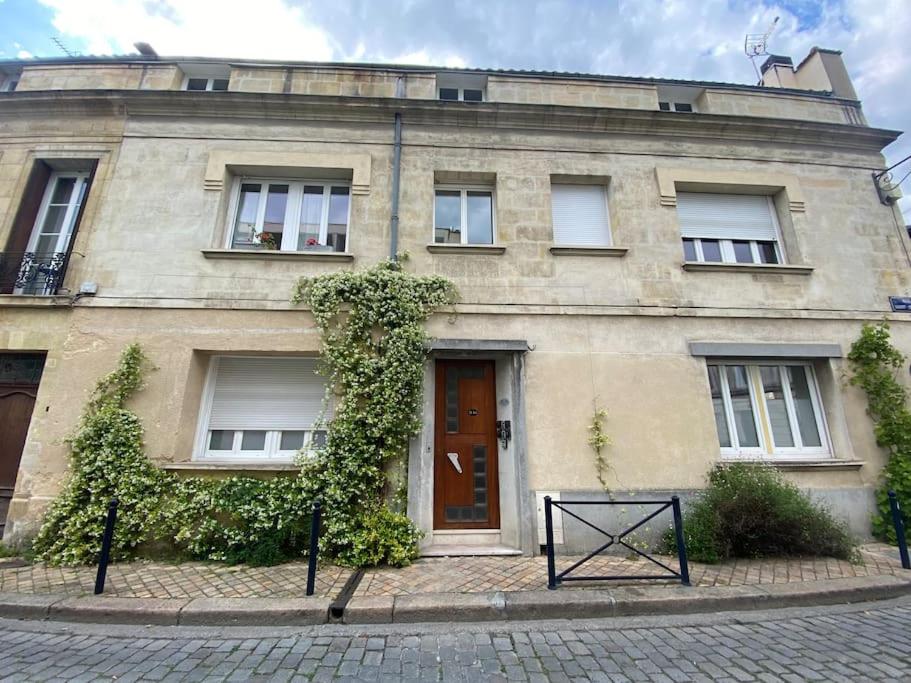 Grand studio à Bordeaux chartrons - Housity