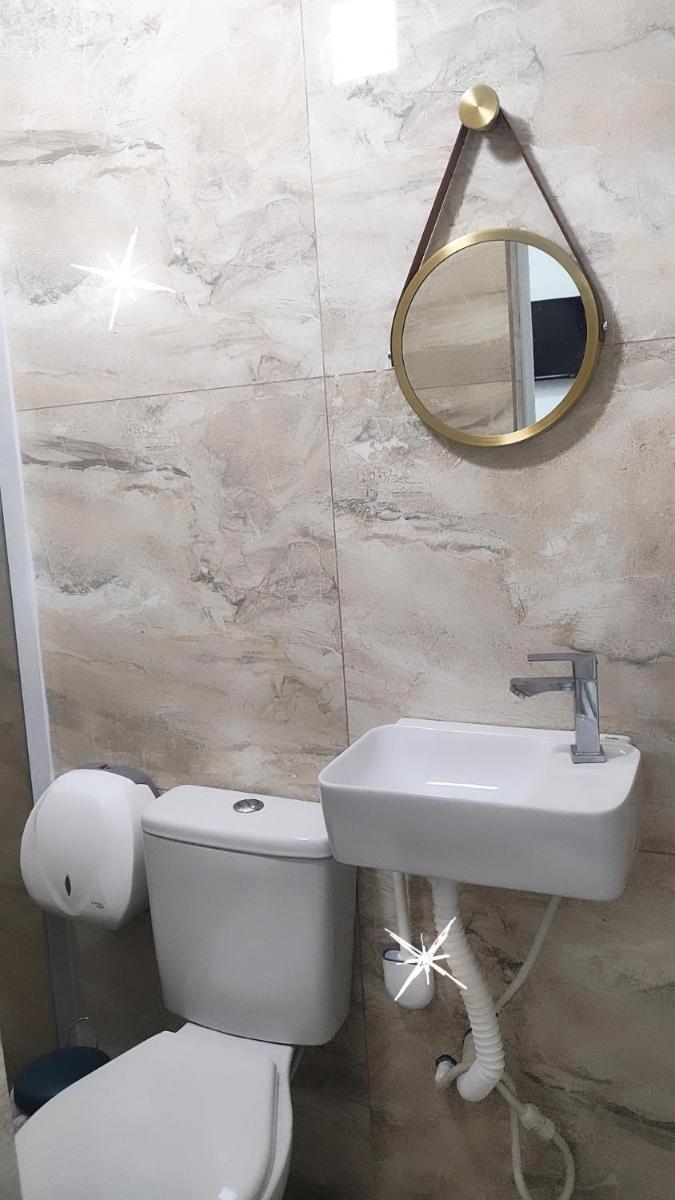 Vitoria Hostel - Housity