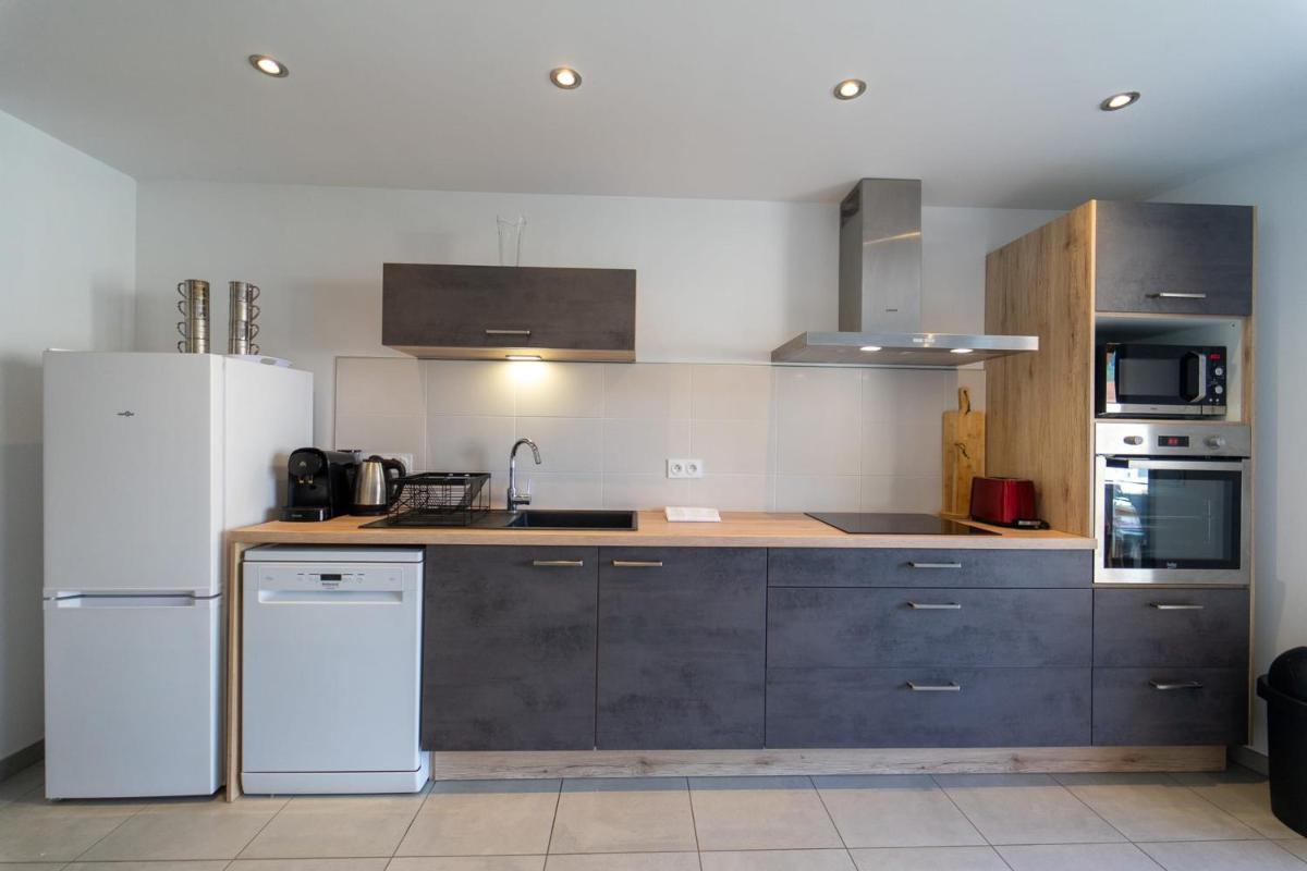 Le Roc du Cygne charmant appartement 4 personnes à deux pas du lac - Housity