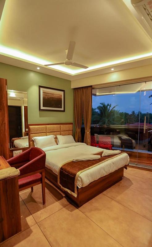 The Oceanic Beach Front - Housity