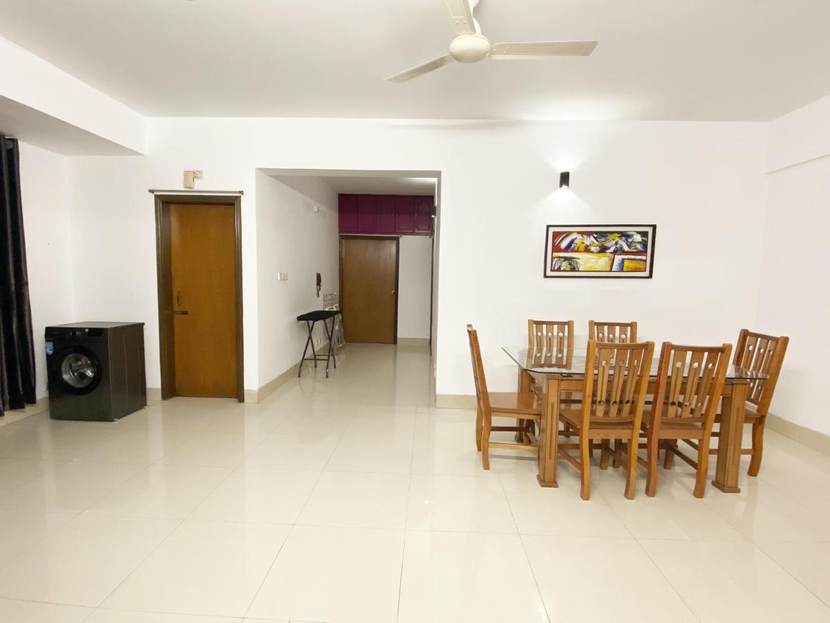 Suitetrails - Amazing Apartment in Bashundhara