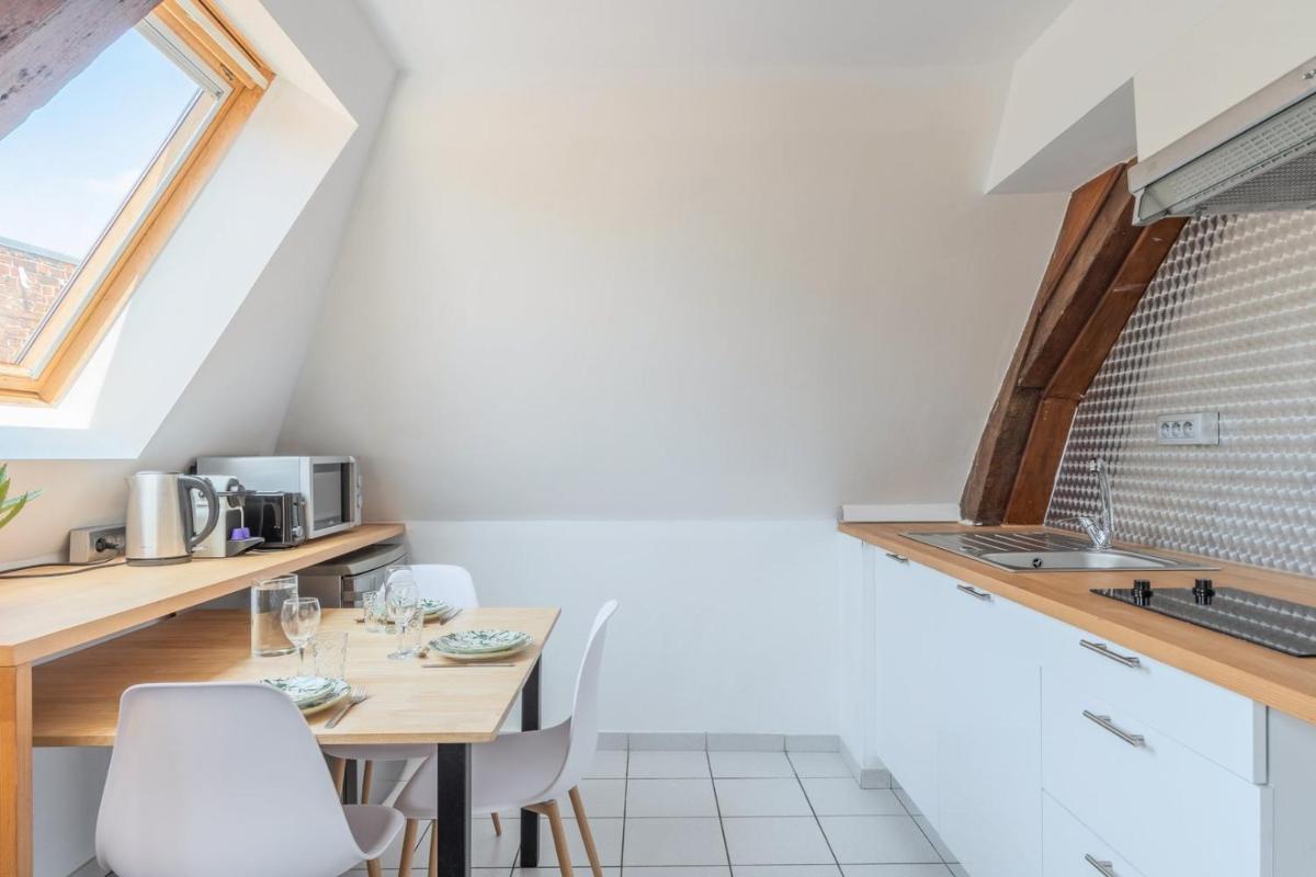 Duplex next to Grand Place - Housity