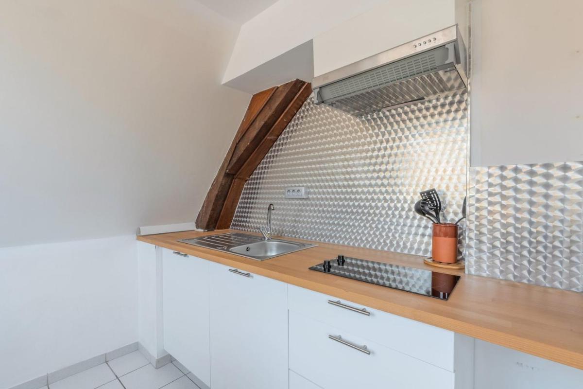 Duplex next to Grand Place - Housity