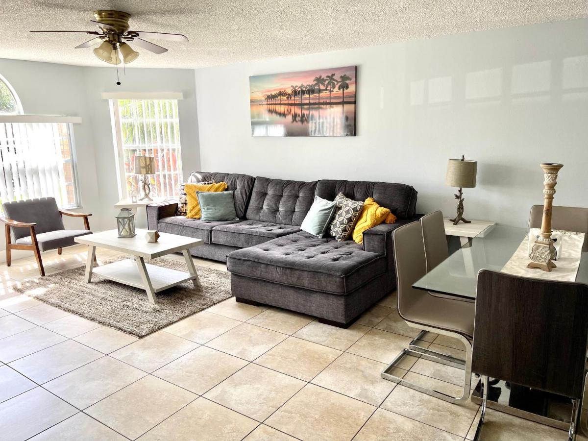 Great Lovely Family Apartment close Disney - Housity