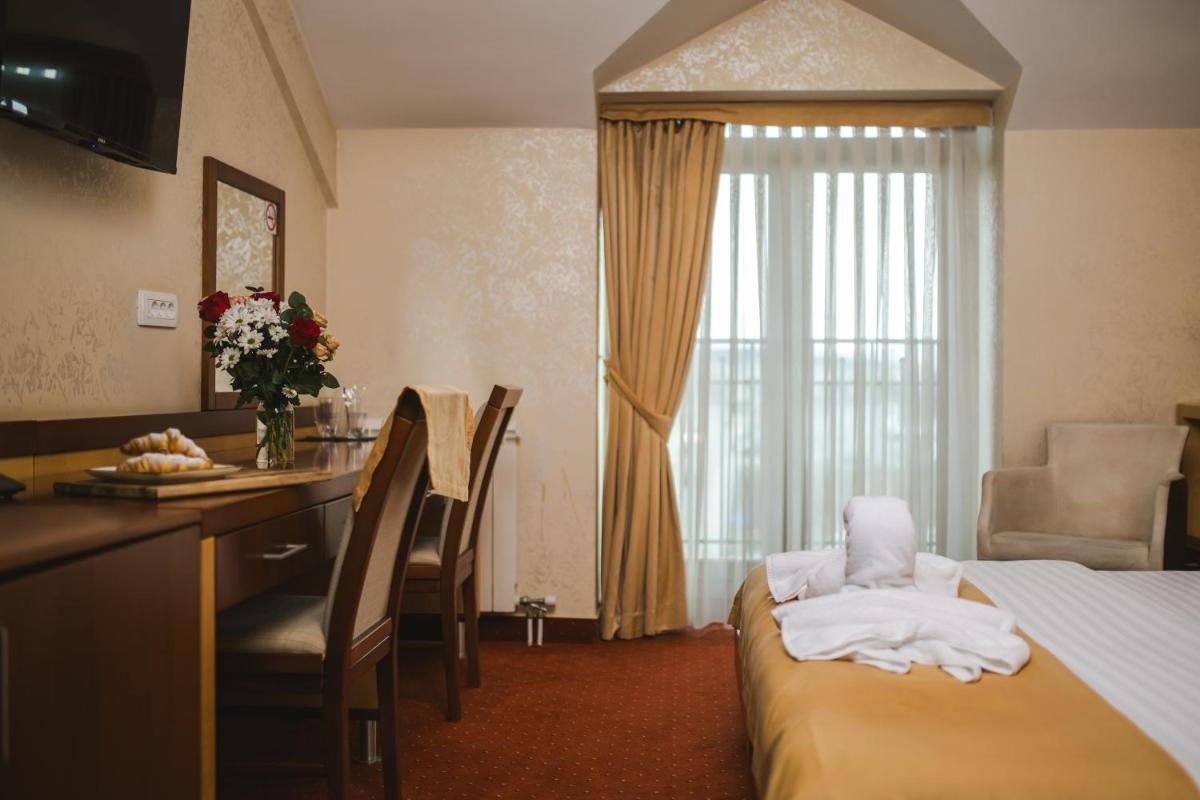 Hotel Marshal - Housity