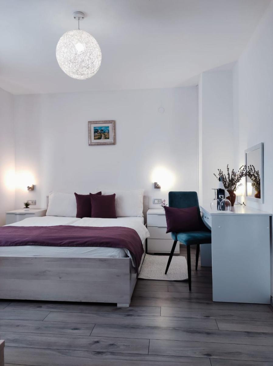 Villa Iva - Housity