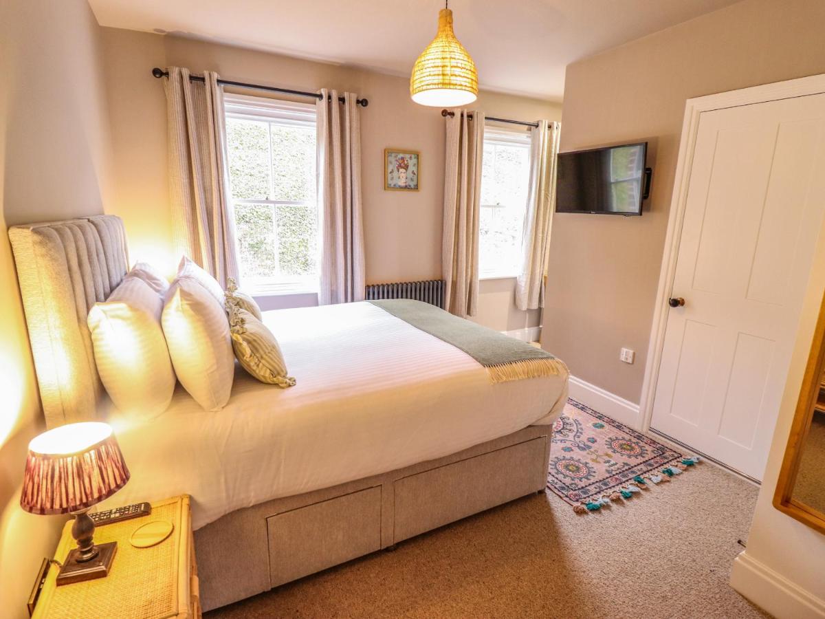 17 Union Road House - Housity