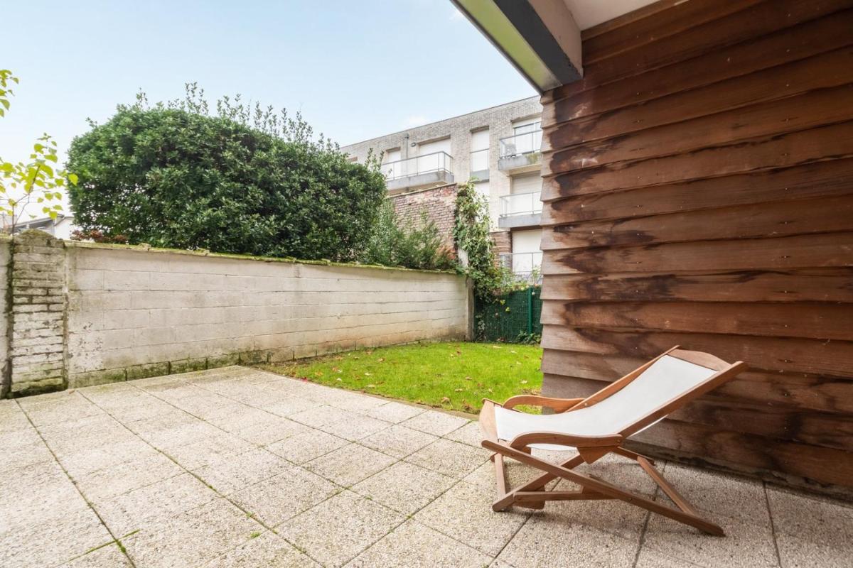 One bedroom apartment with parking & terrace - Housity