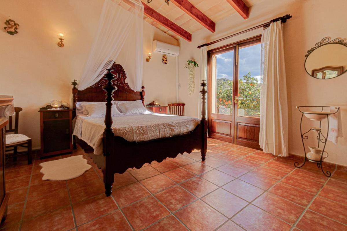 Son Cladera Bosch by Rentallorca - Housity