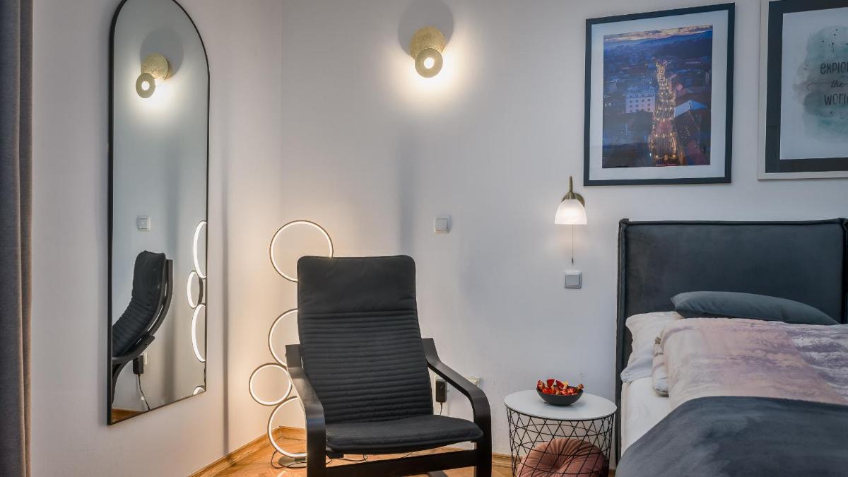 Suitetrails - Iva´s Central Apartment