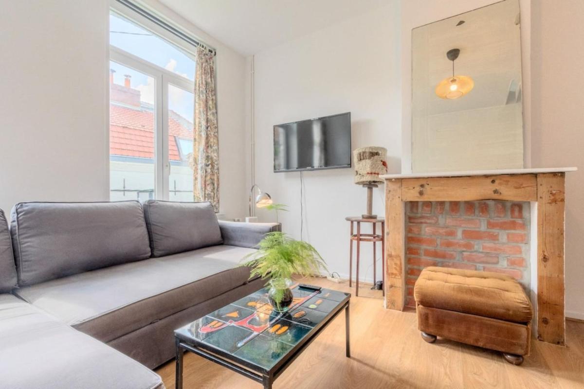 Old Lille - atypical house full of charm - Housity