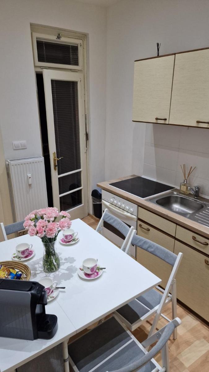 Suitetrails - Apartment Flora - late check-out at noon 12 o clock for free