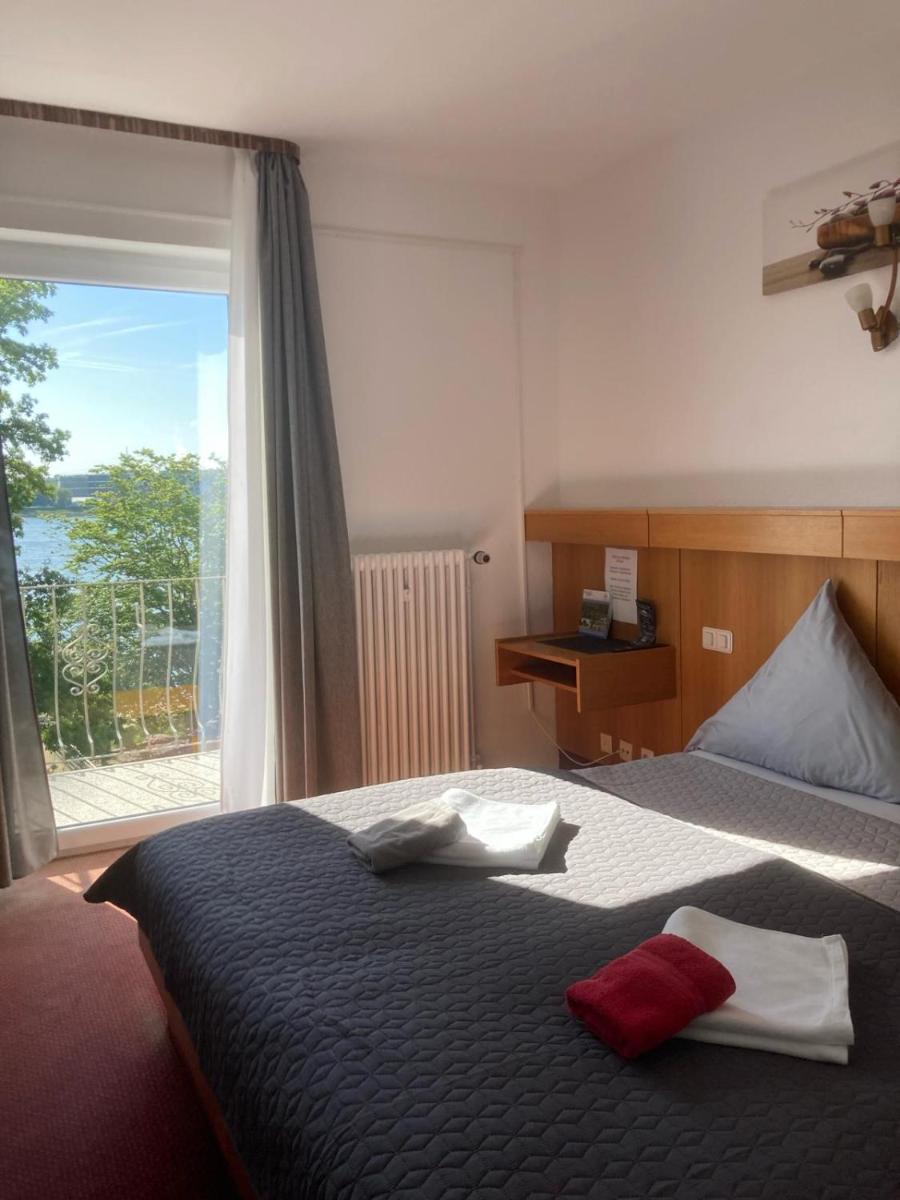 Hotel Zum Weissen Mohren - Housity