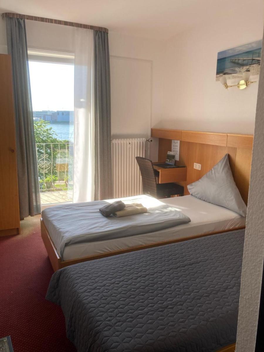 Hotel Zum Weissen Mohren - Housity