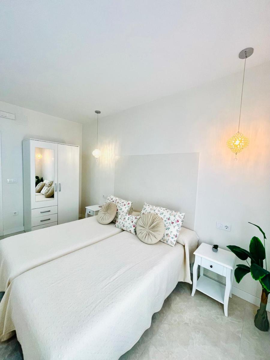Hotel Rural Sisapo - Housity