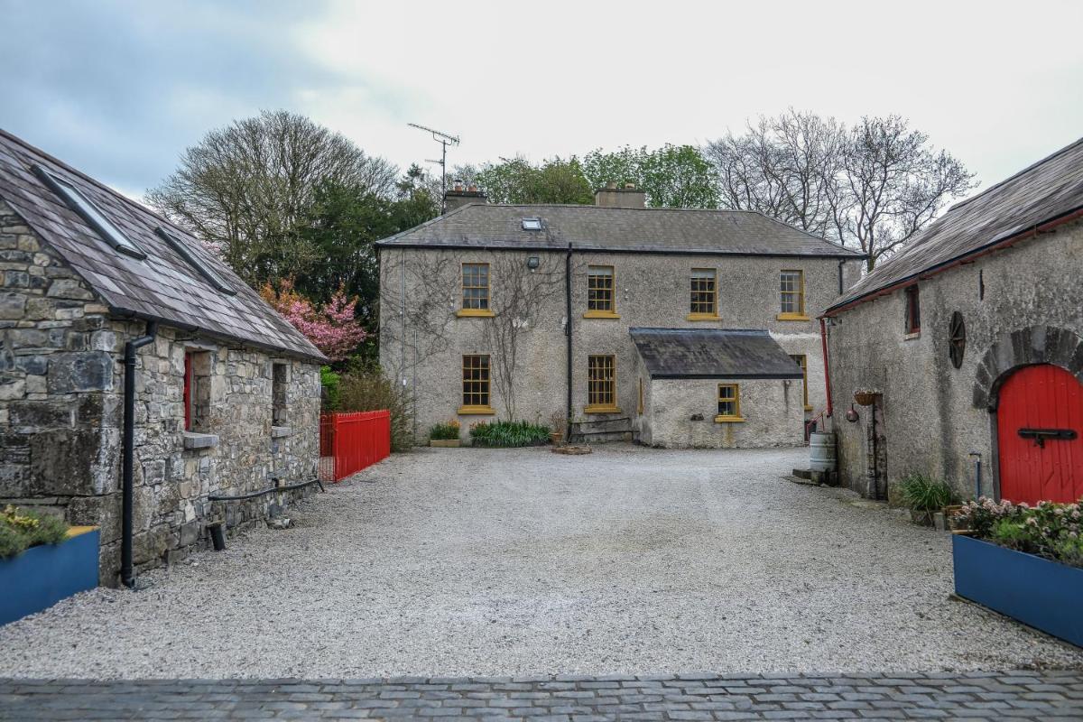 Marianne Cottage at Johnsfort - Housity