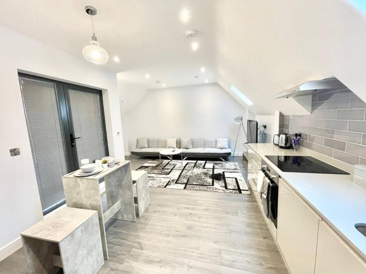 D & D Luxury Apartments - Housity