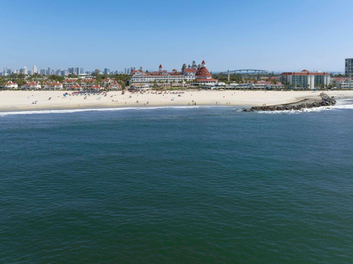 Beach Village at The Del, LXR Hotels & Resorts - Housity