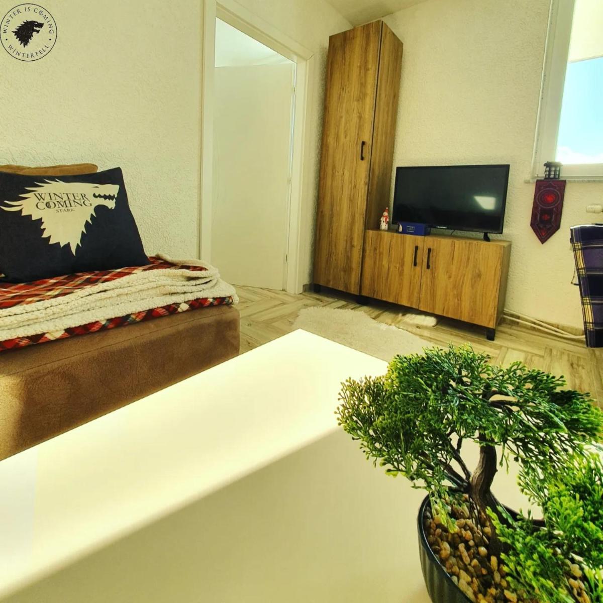 Winterfell Apartment Popova Shapka - Housity