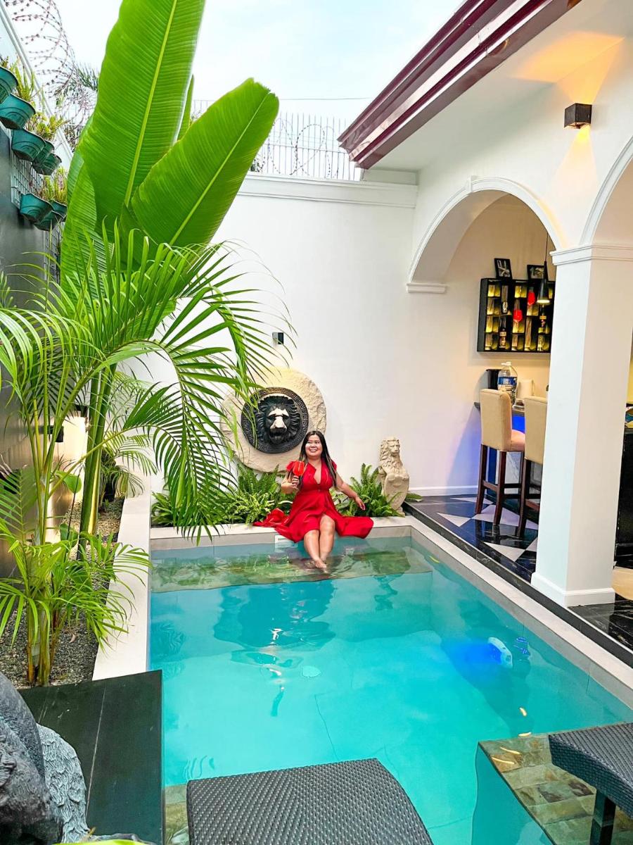 Amazing Bungalow with private pool in Angeles city - Housity