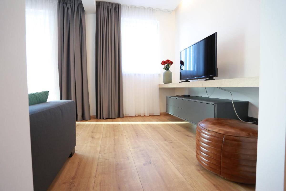 Apartment Dolfi, Senec - Housity