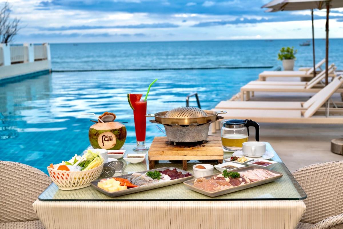 The Rock Hua Hin Beachfront Spa Resort - Housity
