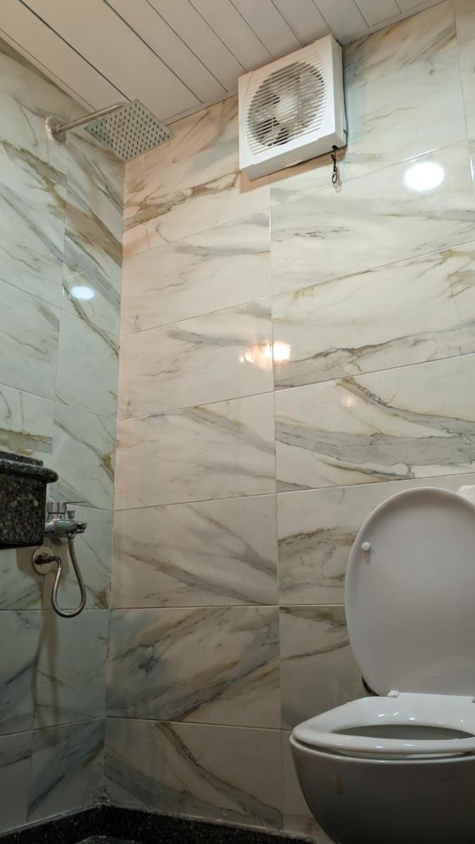 Royal crown alexandria - Housity