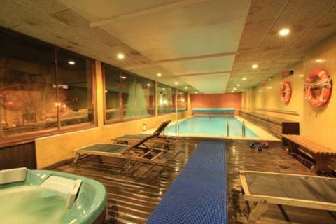 Piscina en o cerca de Aparthotel Sarrato