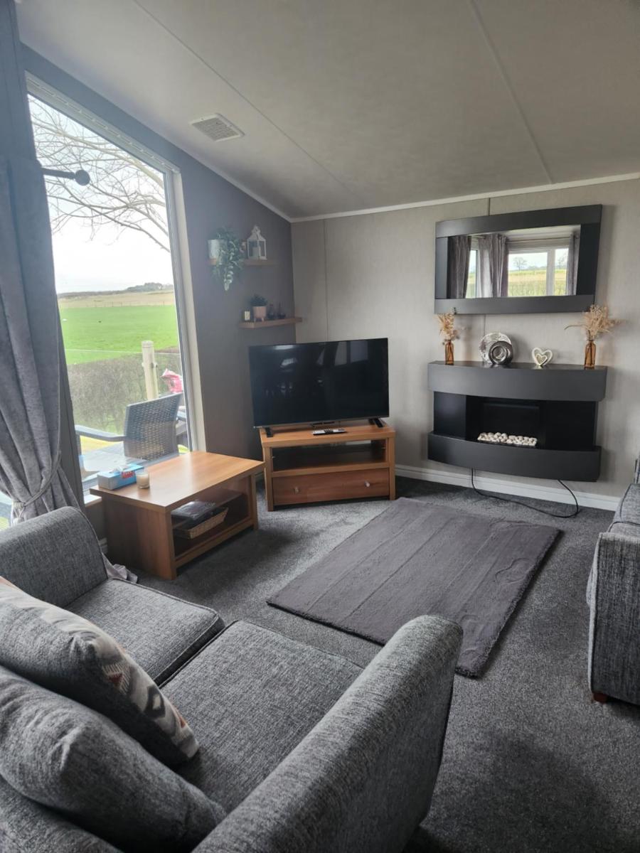 Hesket caravan park Plot Number 7 STRICTLY NOT FOR COMMERCIAL USE - Housity