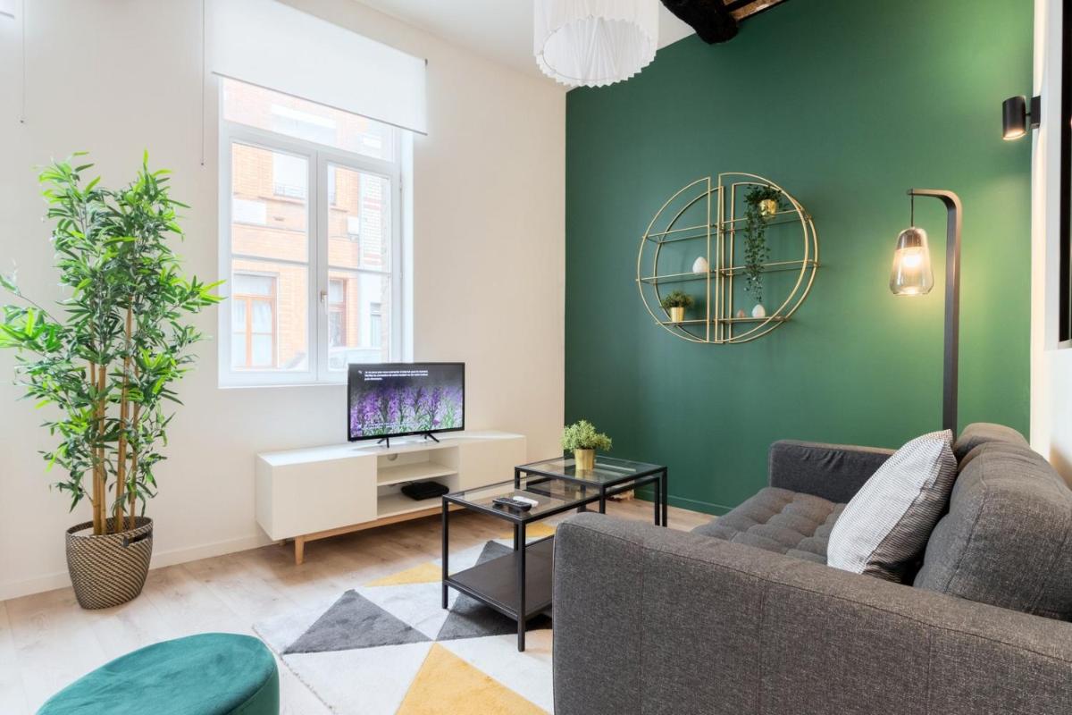 Character apartment in the heart of Old Lille - Housity