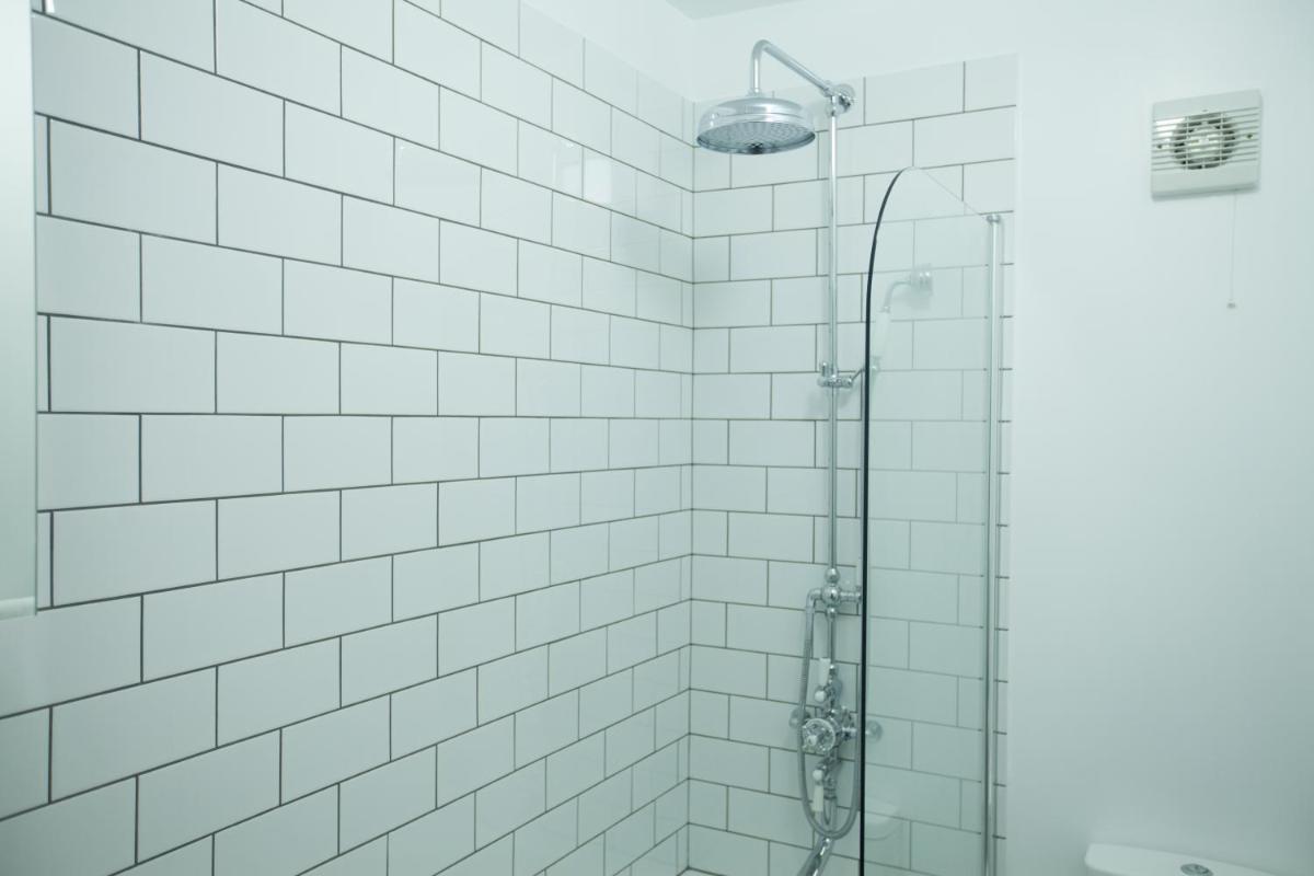 Richmond Modern Apartment - Housity
