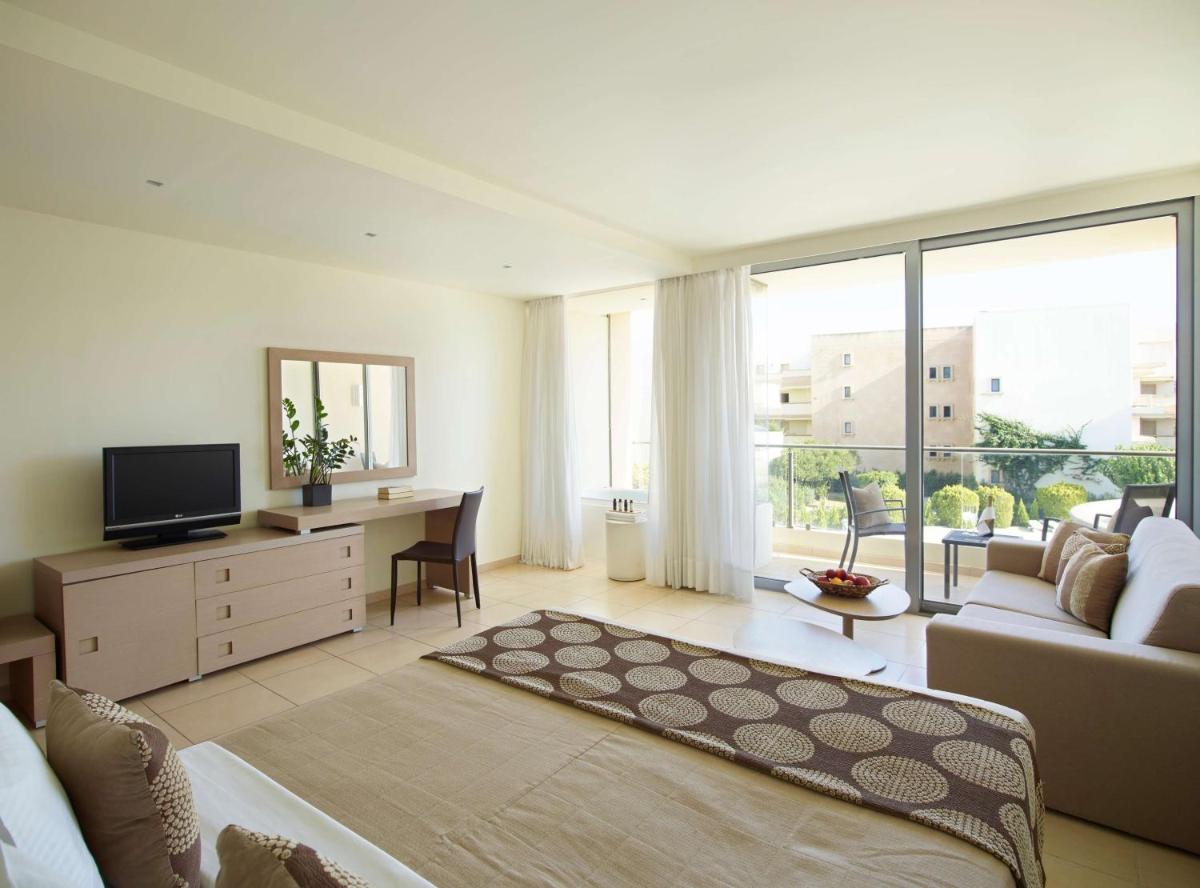 The Ixian Grand & All Suites - Adults Only Hotel - Housity