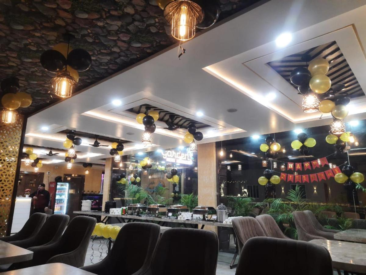 Suitetrails - Hotel Utsav Grand