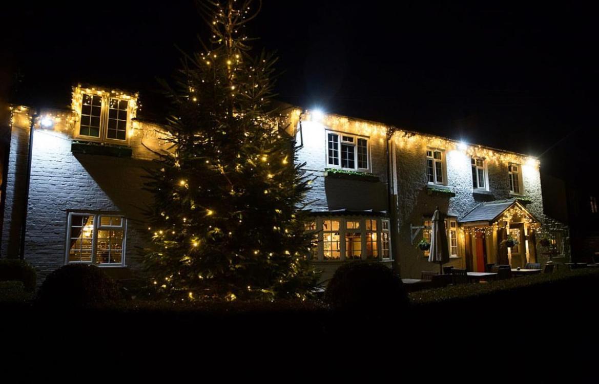 The Dog in Over Peover - Housity