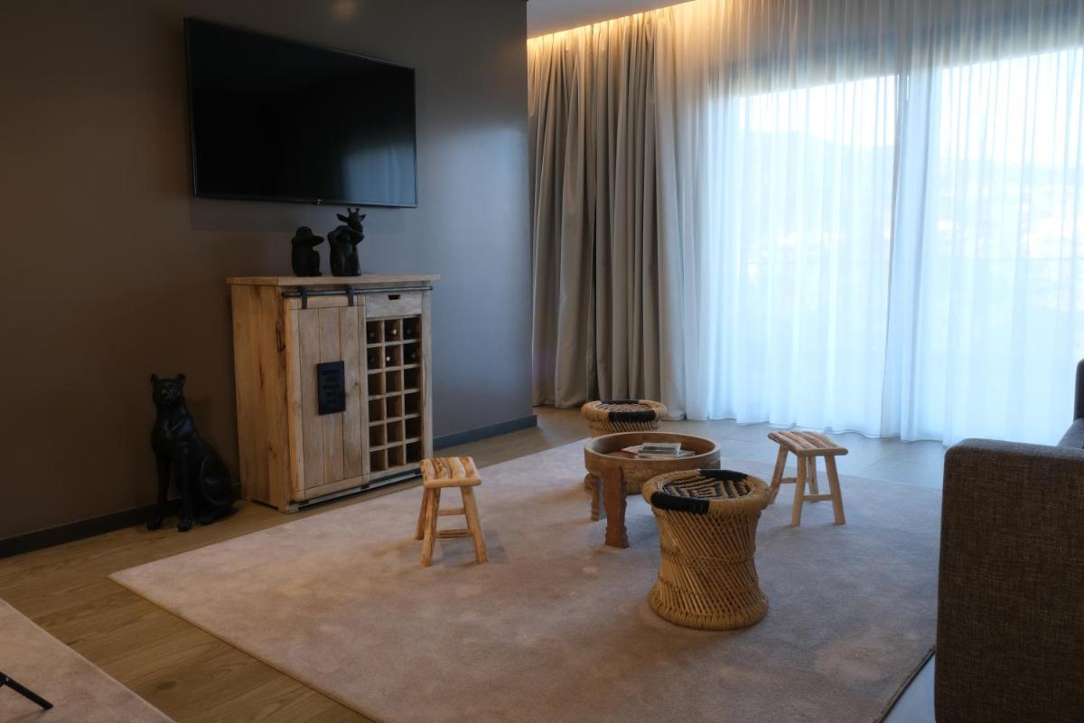 Uma televisão e/ou sistema de entretenimento em MW Douro Wine & Spa