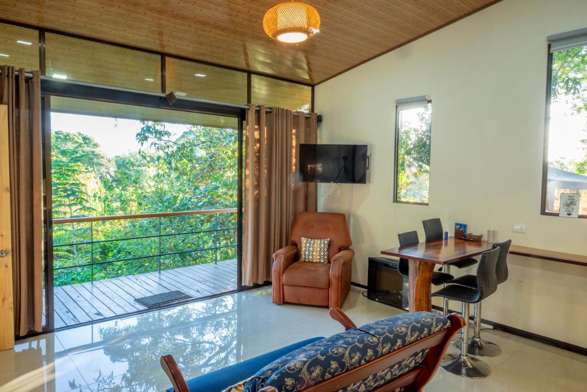 Modern Loft inside a beautiful farm - Housity