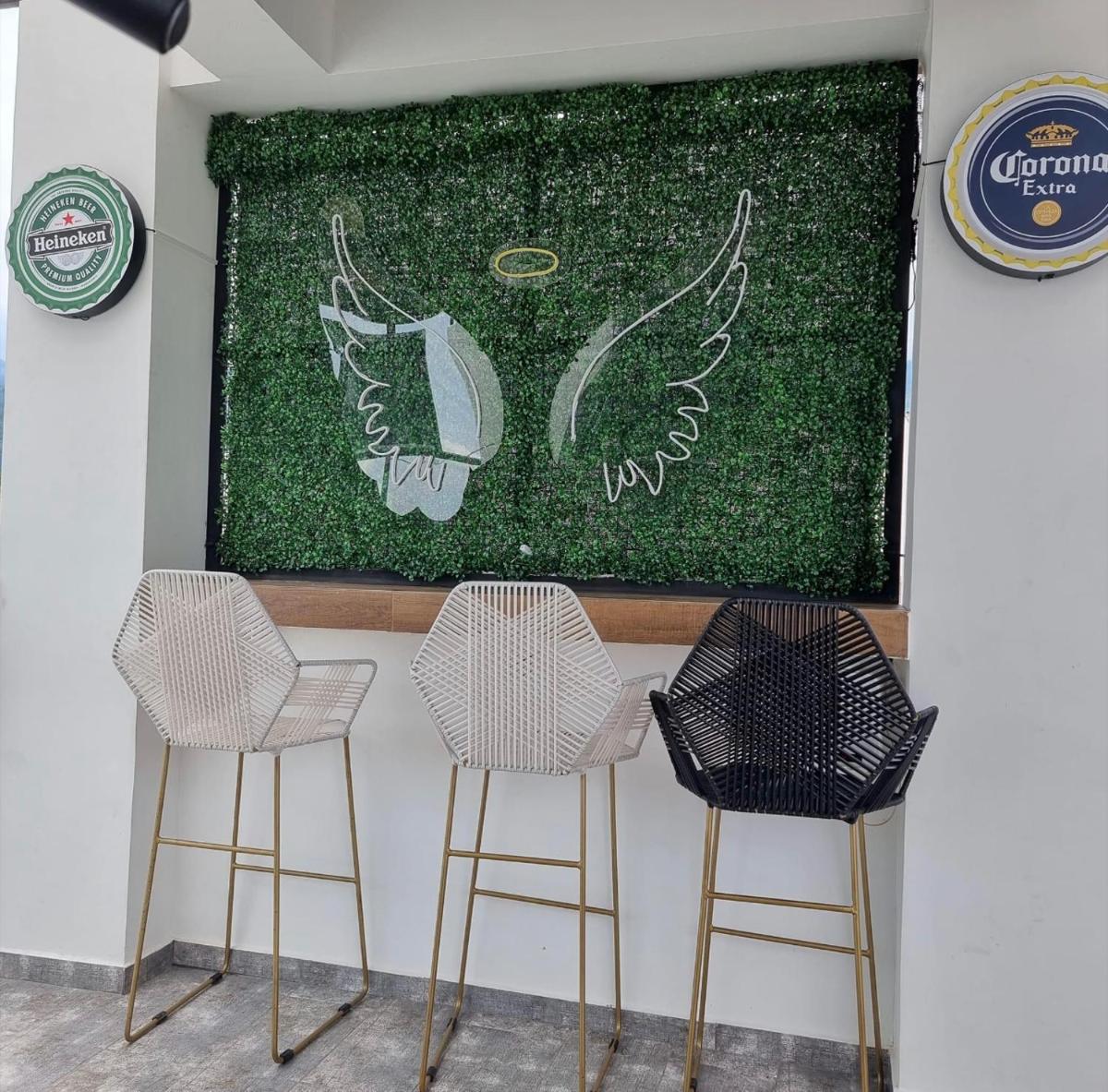 Suitetrails - Hotel Terraza Café