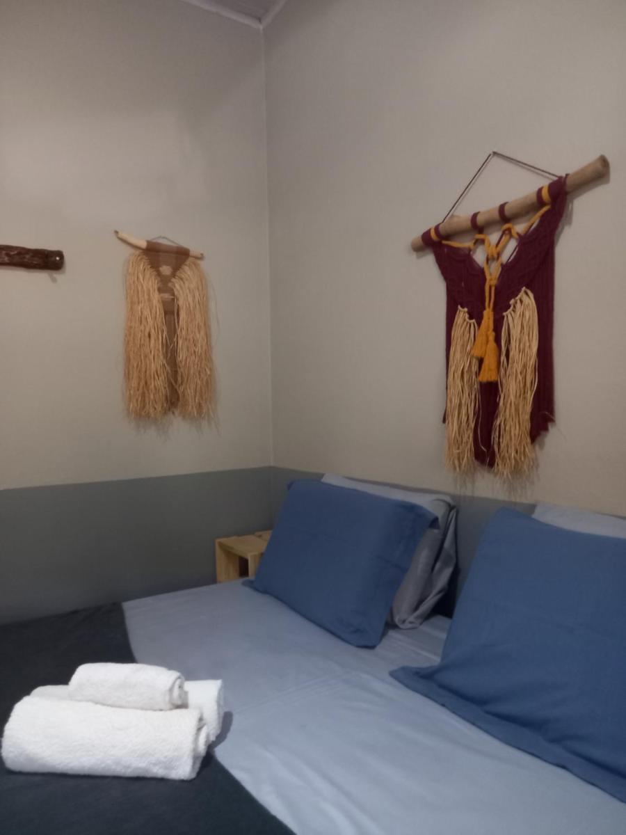 Coroaci Beach House - Housity