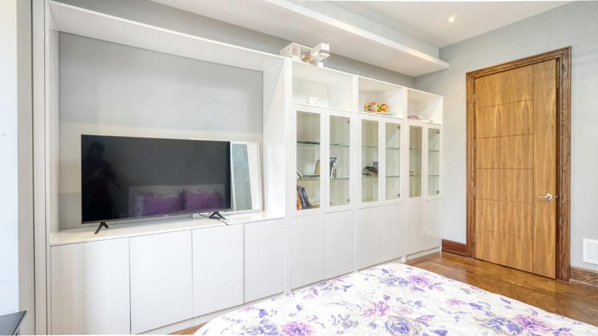 Toronto Modern House - Housity