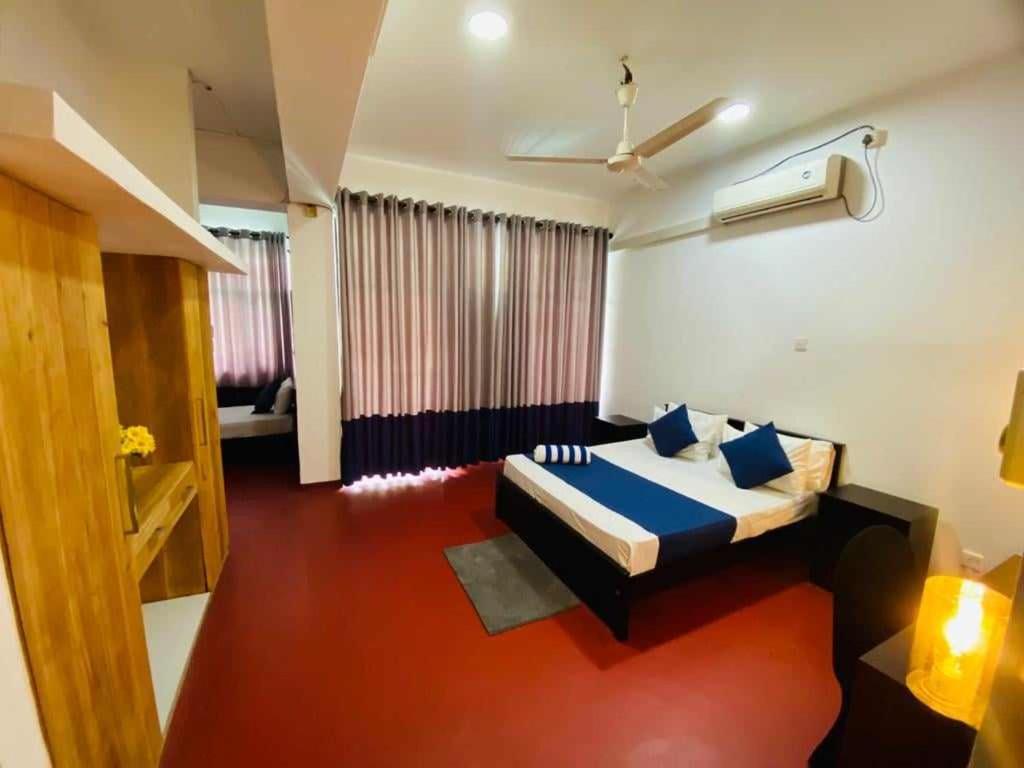 Hotel Mount Lanka - Housity