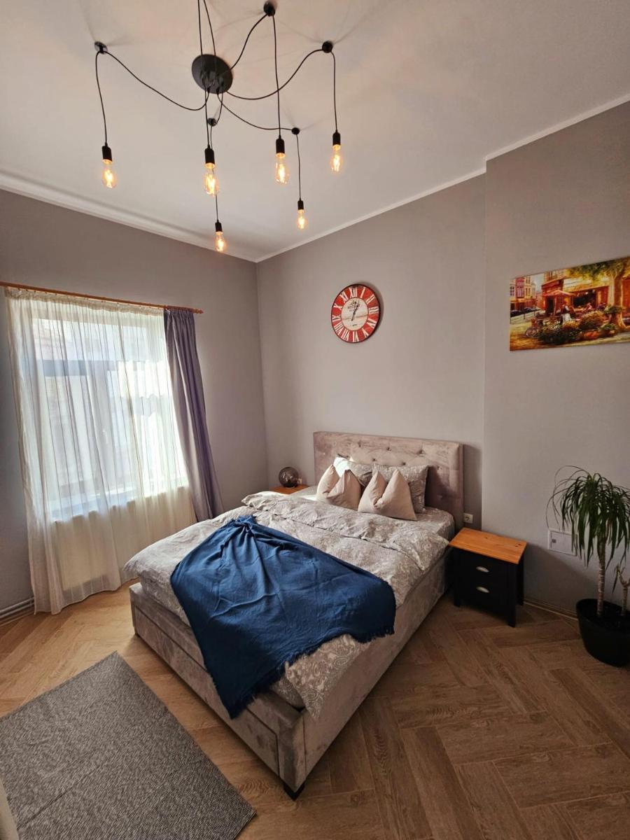 ZIG ZAG apartment 6 - Old Town Constanta - Housity